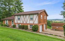 851 Mounts Rd, South Franklin, PA 15301