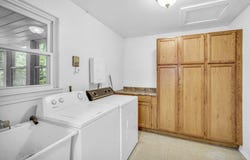 2480 Walce Drive, West Bloomfield, MI 48324