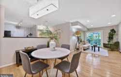 2050 N CALVERT STREET, ARLINGTON, VA 22201