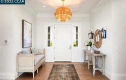 3229 Surmont Dr, Lafayette, CA 94549