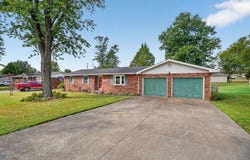 6041 Ayer Drive, Madisonville, KY 42431