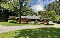 4303 STATE ROUTE 160, Highland, IL 62249