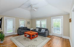 1407 Arendell Street, Morehead City, NC 28557