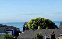 309 S HAZEL St, Brookings, OR 97415