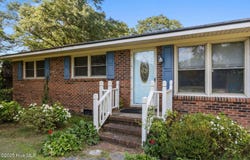 2042 Greene Haynes Road, Kinston, NC 28504