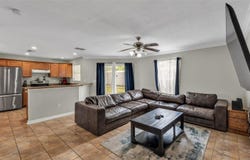 222 CARPENTERS Way, LAKELAND, FL 33805