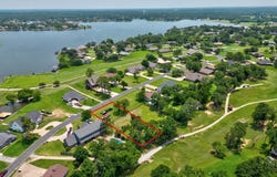 418 Kiowa Drive W, Lake Kiowa, TX 76240