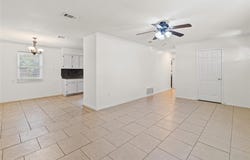 496 W Jefferson Street, Van Alstyne, TX 75495