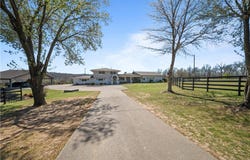 573 Reed Valley Road, Fayetteville, AR 72704