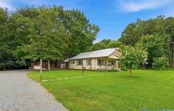 3327 Nixon Chapel Road, Albertville, AL 35950