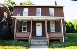8045/8065 Pennsylvania Ave, Irwin, PA 15642