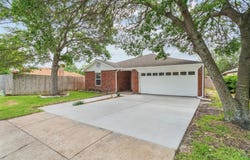10105 Lone Eagle Drive, Fort Worth, TX 76108