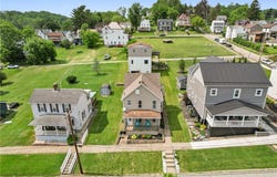 147 Church St, Claysville, PA 15323