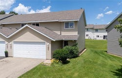 2772 Ridgeview Lane, Red Wing, MN 55066