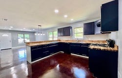 406 Willow St, SANDERSVILLE, MS 39477