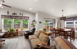 371 CEDAR, Cave Junction, OR 97523