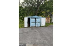 11967 KNOBLEY ROAD, NEW CREEK, WV 26743