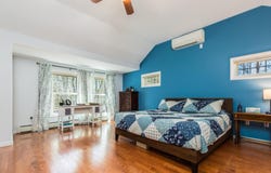 4 Moharinet Way, Durham, NH 03824