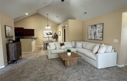 3305 SE Glenstone Drive unit: 236, Grimes, IA 50111