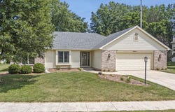 10524 Tidewater Trail, Fort Wayne, IN 46845