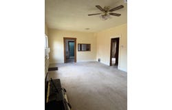 1015 N Jefferson St, Hutchinson, KS 67501