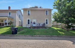 122 S Cedar Avenue, Lancaster, OH 43130
