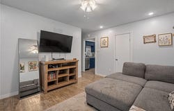 904 N  ST, Barling, AR 72923