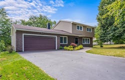 10 Matthew Drive, Perinton, NY 14450