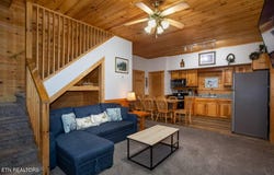 653 Eagles Blvd Way, Sevierville, TN 37863