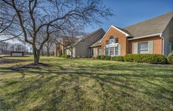 33398 Walker unit: D, Avon Lake, OH 44012