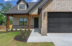 2333 W Seminole Drive, Rogers, AR 72758