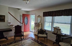 754 E Main Street, Cecilia, KY 42724