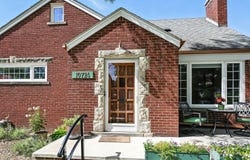 10724 Vernon Avenue, Huntington Woods, MI 48070
