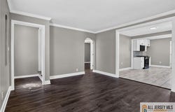 16 Oakwood Place, North Brunswick, NJ 08902