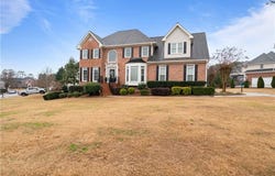 5292 Candleberry Drive SW, Lilburn, GA 30047