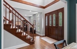 415 Lynwood Forest Drive, Manchester, MO 63021
