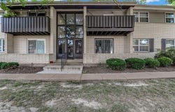 128 Shadalane Unit #A Walk, Ballwin, MO 63011