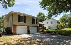315 Goodrich Drive, Warrensburg, MO 64093