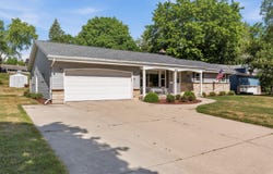 924 N 18th Ave, West Bend, WI 53090