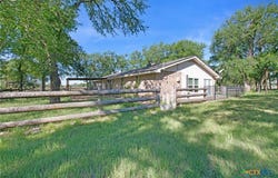 1830 Fm 221, Hamilton, TX 76531