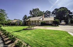 220 Lakeshore Drive, Madison, MS 39110