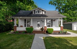 157 E College St, Rio Grande, OH 45674