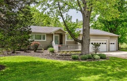 7361 North Shore Drive, South Haven, MI 49090