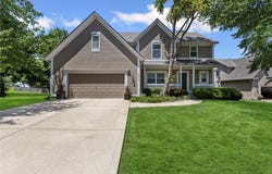 20818 W 102nd Street, Lenexa, KS 66220