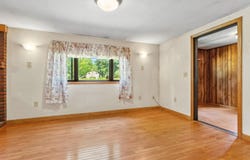 536 Prescott Road, Manchester, ME 04351