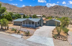 3320 W Chea Drive, Golden Valley, AZ 86413