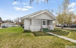 206 E 3rd N, St Anthony, ID 83445