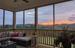 581 Timberline Drive, Lenoir City, TN 37772