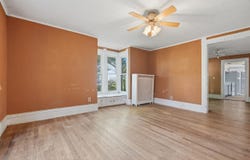 632 E Jefferson St., Washington, IA 52353