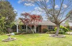 4575 Balmoral Dr, Pensacola, FL 32504